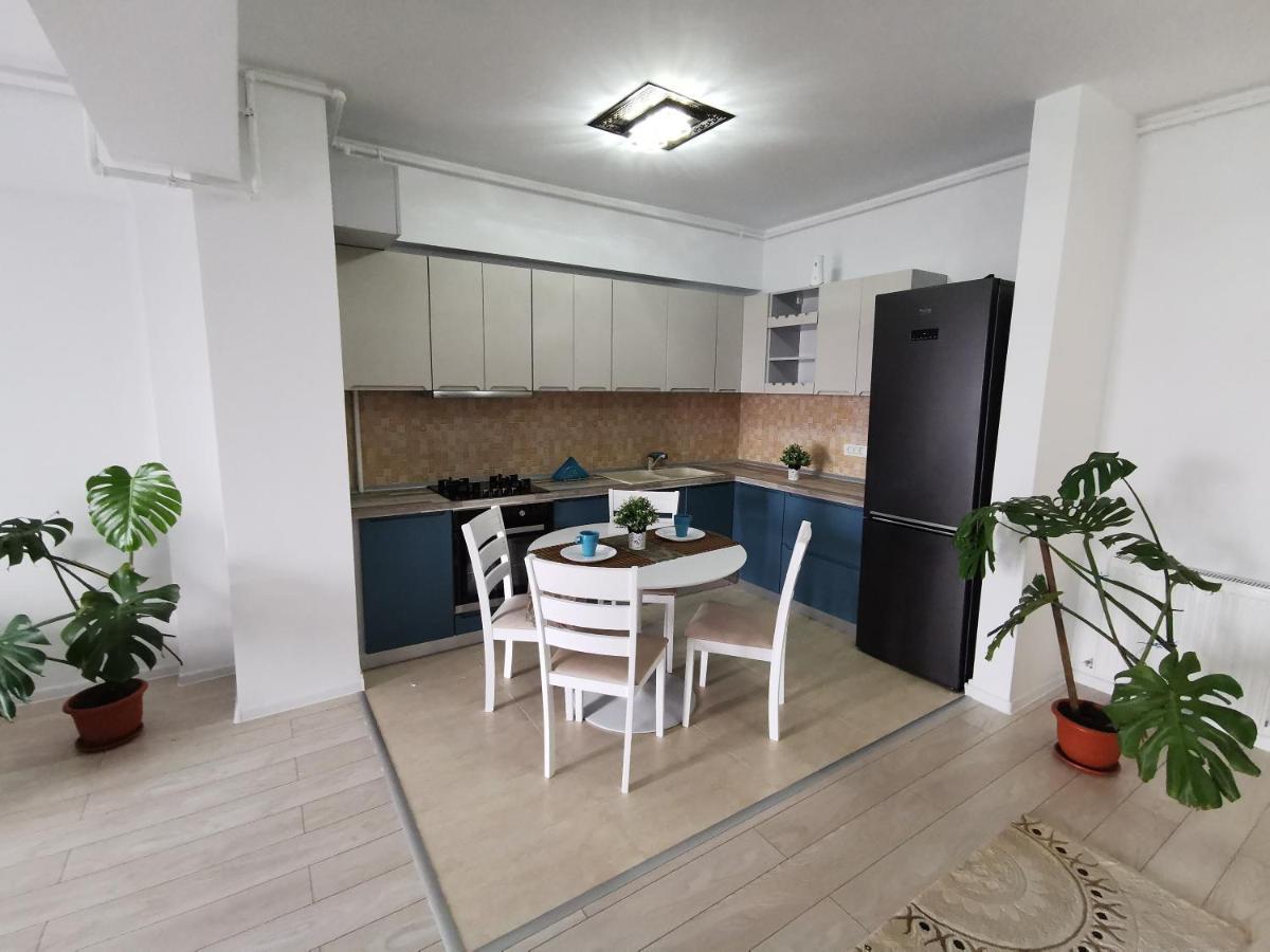 Apartament De Lux 2 Camere Cu Vedere Lacul Morii Bukarest Exteriör bild